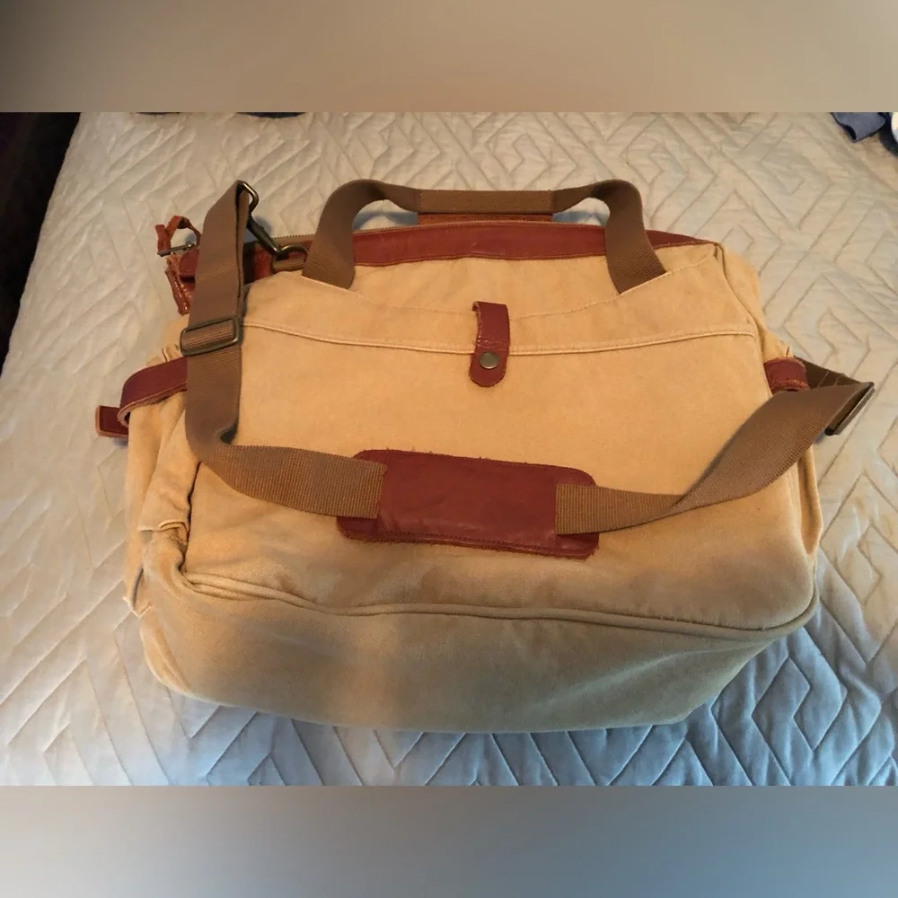 Mens overnight bag